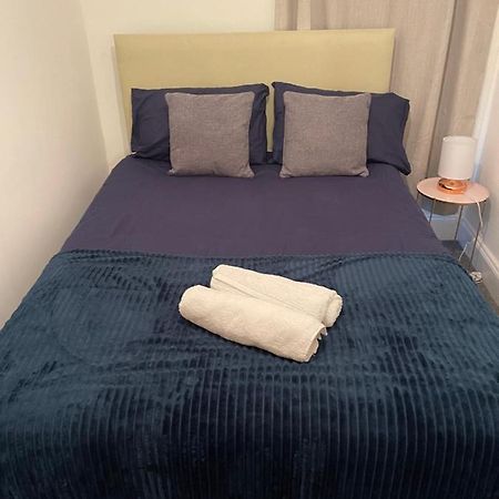Room In Gloucester Road 4 Bristol Esterno foto